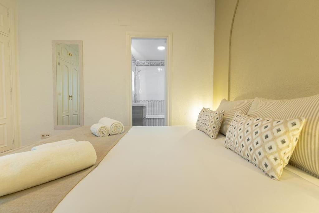 شقة Triana Deluxe By Valcambre إشبيلية المظهر الخارجي الصورة